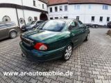 Jaguar X-Type bei Reisemobile.expert - Abbildung (3 / 4)