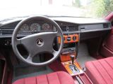 Mercedes-Benz 190 bei Reisemobile.expert - Abbildung (9 / 15)