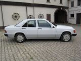 Mercedes-Benz 190 bei Reisemobile.expert - Abbildung (4 / 15)