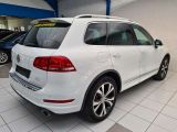 VW Touareg bei Reisemobile.expert - Abbildung (8 / 15)