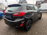 Ford Fiesta bei Reisemobile.expert - Abbildung (4 / 9)