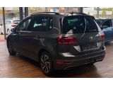 VW Golf Sportsvan bei Reisemobile.expert - Abbildung (4 / 15)