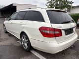 Mercedes-Benz E-Klasse bei Reisemobile.expert - Abbildung (5 / 15) Mercedes-Benz E-Klasse bei Reisemobile.expert - Abbildung (5 / 15)
