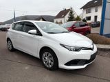 Toyota Auris bei Reisemobile.expert - Abbildung (2 / 10)