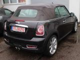 Mini Cooper S Cabrio bei Reisemobile.expert - Abbildung (4 / 15)