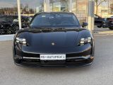 Porsche Taycan bei Reisemobile.expert - Abbildung (3 / 13)