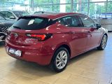 Opel Astra bei Reisemobile.expert - Abbildung (3 / 14)