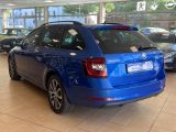 Skoda Octavia bei Reisemobile.expert - Abbildung (4 / 15)