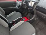 Toyota Aygo bei Reisemobile.expert - Abbildung (8 / 15) Toyota Aygo bei Reisemobile.expert - Abbildung (8 / 15)