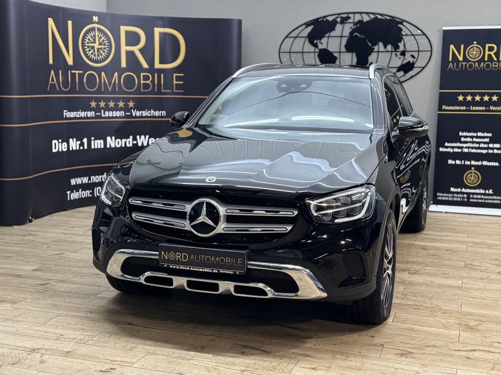 Mercedes-Benz GLC 300 de 4MATIC bei Reisemobile.expert - Hauptabbildung Mercedes-Benz GLC 300 de 4MATIC bei Reisemobile.expert - Hauptabbildung