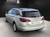 Opel Astra bei Reisemobile.expert - Abbildung (4 / 15)