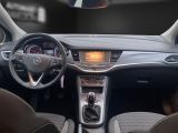 Opel Astra bei Reisemobile.expert - Abbildung (8 / 15)