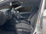 Opel Astra bei Reisemobile.expert - Abbildung (7 / 15)