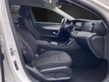 Mercedes-Benz E-Klasse bei Reisemobile.expert - Abbildung (11 / 15)
