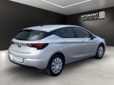 Opel Astra bei Reisemobile.expert - Abbildung (4 / 15)