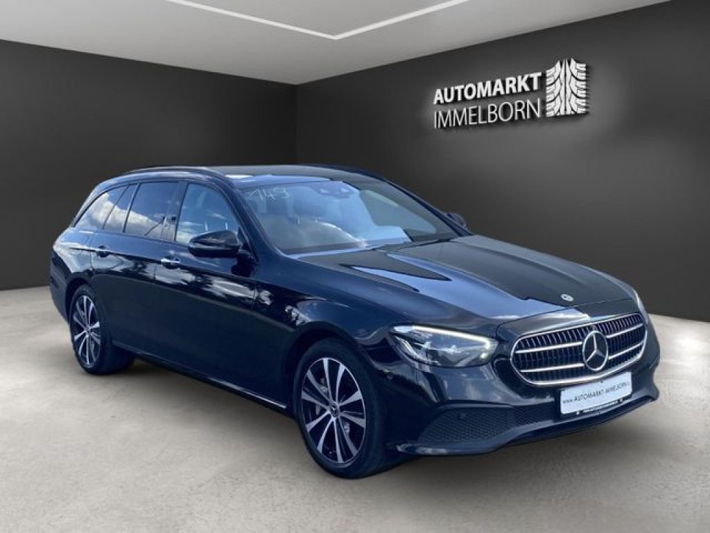 Mercedes-Benz E-Klasse bei Reisemobile.expert - Hauptabbildung Mercedes-Benz E-Klasse bei Reisemobile.expert - Hauptabbildung