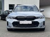 BMW 330 330e Touring Aut bei Reisemobile.expert - Abbildung (3 / 13)