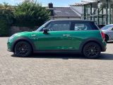 Mini Cooper bei Reisemobile.expert - Abbildung (3 / 10)