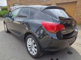 Opel Astra bei Reisemobile.expert - Abbildung (7 / 15)