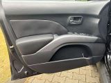 Mitsubishi Outlander bei Reisemobile.expert - Abbildung (10 / 15)