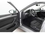 VW Passat bei Reisemobile.expert - Abbildung (13 / 15)