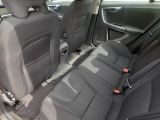 Volvo S60 bei Reisemobile.expert - Abbildung (9 / 14)