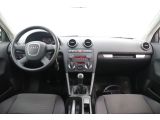 Audi A3 Sportback bei Reisemobile.expert - Abbildung (14 / 15)