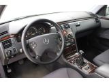 Mercedes-Benz E-Klasse bei Reisemobile.expert - Abbildung (9 / 15)