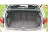 VW Golf VII bei Reisemobile.expert - Abbildung (8 / 15)