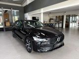 Volvo V60 bei Reisemobile.expert - Abbildung (3 / 15)
