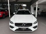 Volvo V60 bei Reisemobile.expert - Abbildung (2 / 15)