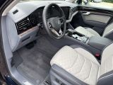 VW Touareg bei Reisemobile.expert - Abbildung (10 / 15) VW Touareg bei Reisemobile.expert - Abbildung (10 / 15)