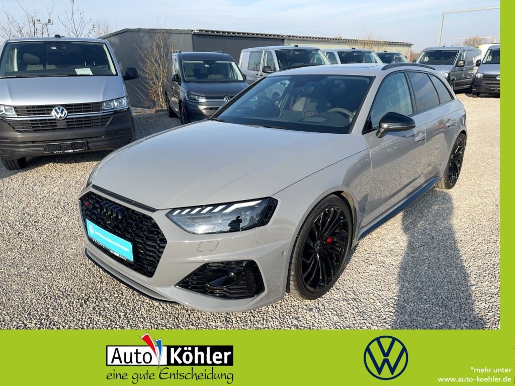 Audi RS 4 bei Reisemobile.expert - Hauptabbildung Audi RS 4 bei Reisemobile.expert - Hauptabbildung