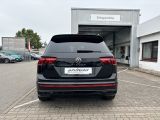 VW Tiguan bei Reisemobile.expert - Abbildung (3 / 10)