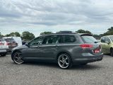 VW Passat bei Reisemobile.expert - Abbildung (4 / 14)