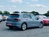 VW Golf VIII bei Reisemobile.expert - Abbildung (3 / 15)