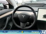 Tesla Model 3 bei Reisemobile.expert - Abbildung (14 / 15)