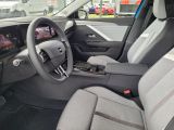 Opel Astra bei Reisemobile.expert - Abbildung (8 / 15)