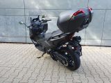 Yamaha TMAX bei Reisemobile.expert - Abbildung (10 / 15)