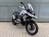 BMW R bei Reisemobile.expert - Abbildung (8 / 15) BMW R bei Reisemobile.expert - Abbildung (8 / 15)