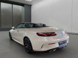 Mercedes-Benz E 300 Cabrio AMG bei Reisemobile.expert - Abbildung (14 / 15)