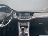 Opel Astra bei Reisemobile.expert - Abbildung (13 / 15)