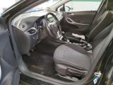 Opel Astra bei Reisemobile.expert - Abbildung (6 / 10)