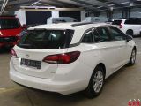 Opel Astra bei Reisemobile.expert - Abbildung (2 / 9)