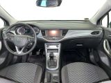 Opel Astra bei Reisemobile.expert - Abbildung (8 / 15)