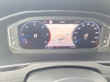 VW Passat bei Reisemobile.expert - Abbildung (12 / 15)