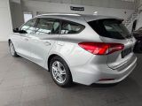 Ford Focus Turnier bei Reisemobile.expert - Abbildung (4 / 15) Ford Focus Turnier bei Reisemobile.expert - Abbildung (4 / 15)