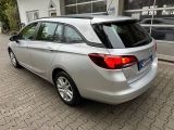 Opel Astra bei Reisemobile.expert - Abbildung (5 / 15)