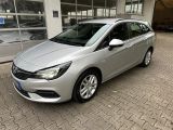 Opel Astra bei Reisemobile.expert - Abbildung (2 / 15)