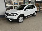 Suzuki SX4 S-Cross bei Reisemobile.expert - Abbildung (2 / 15)